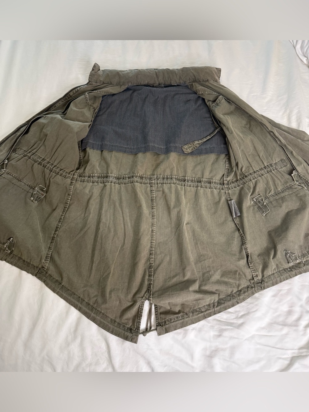 Levi’s Olive Military Utility Field Jacket Hooded Gorpcore Anorak Cargo Medium - Picture 7 of 14